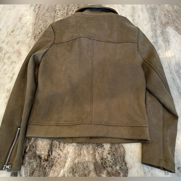 NWOT Suede olive green biker jacket - Picture 6 of 8